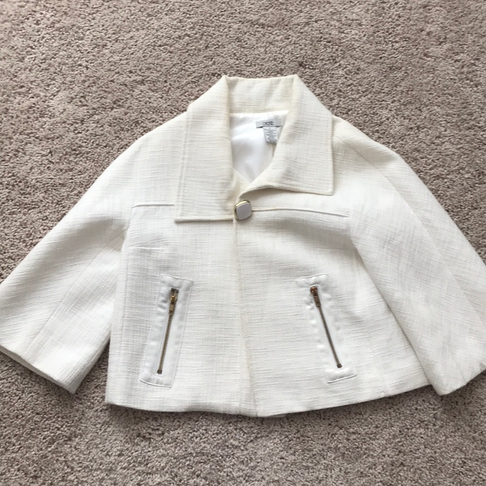 Cache Fully Lined Tweed Cape Jacket